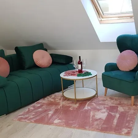 Apartament Lazurowy *